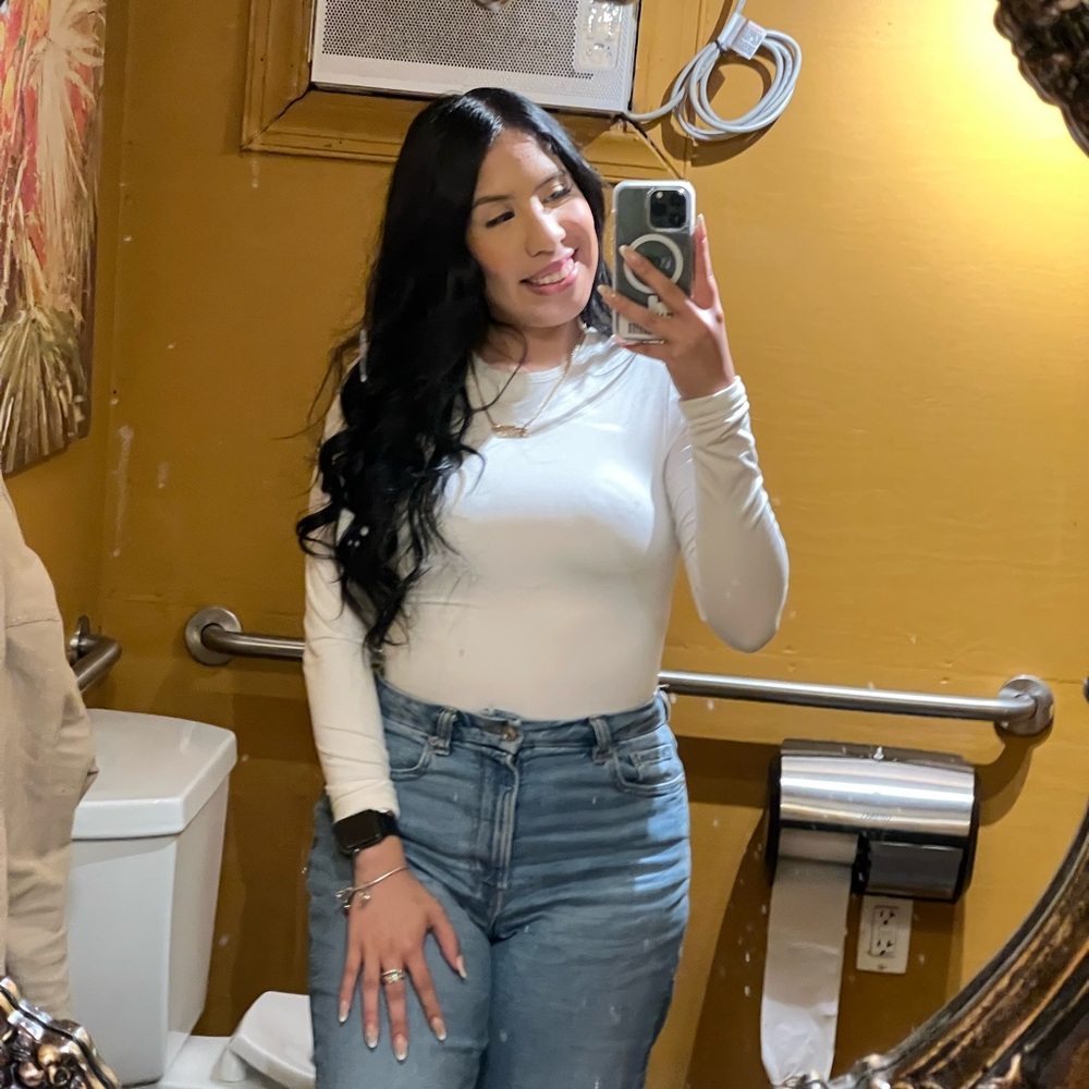 Meet your Posher, Maria